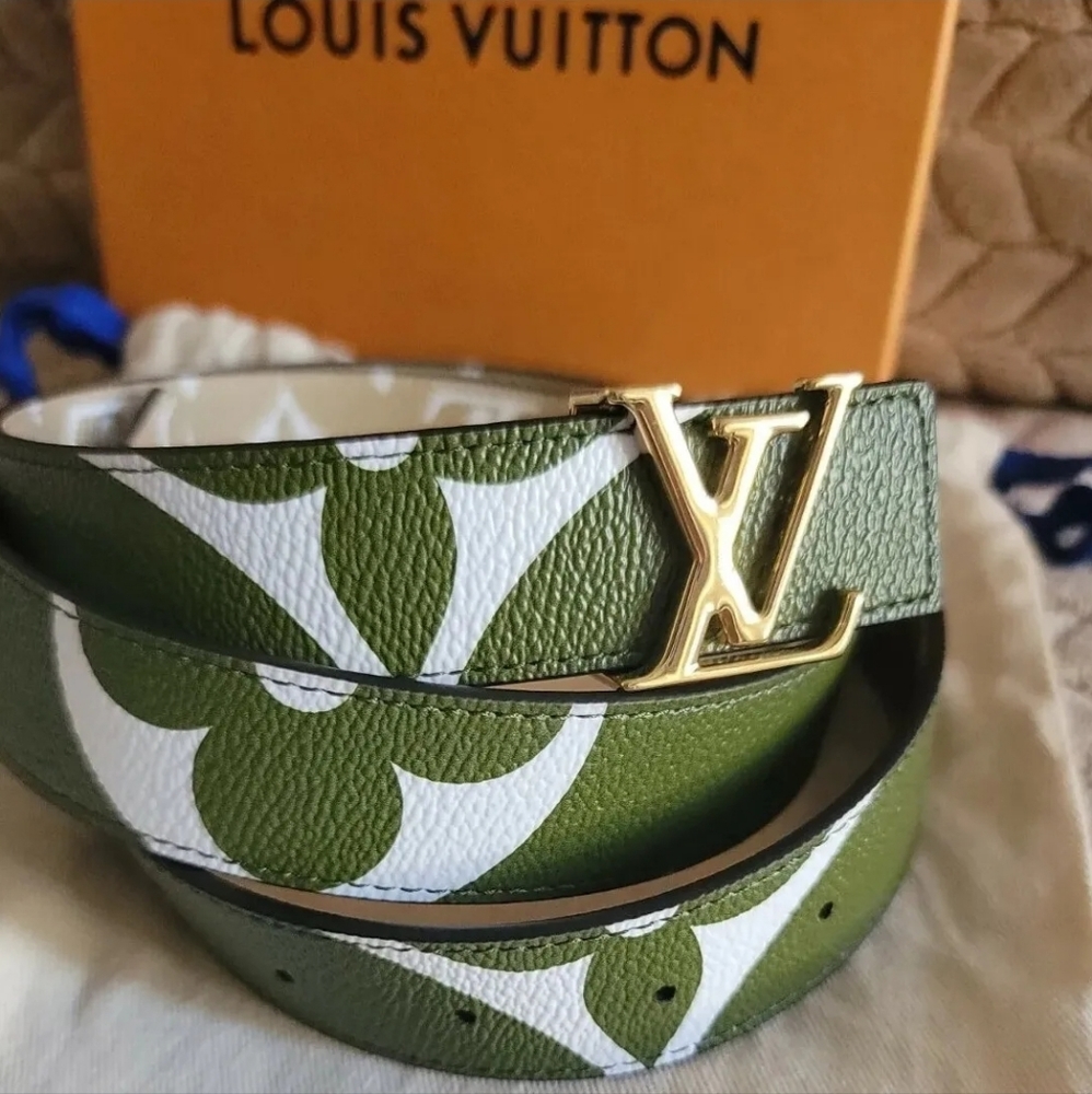 Louis VUITTON MONOGRAM GIANT BELT KHAKI BEIGE SIZE 90CM or 36US , Preowned